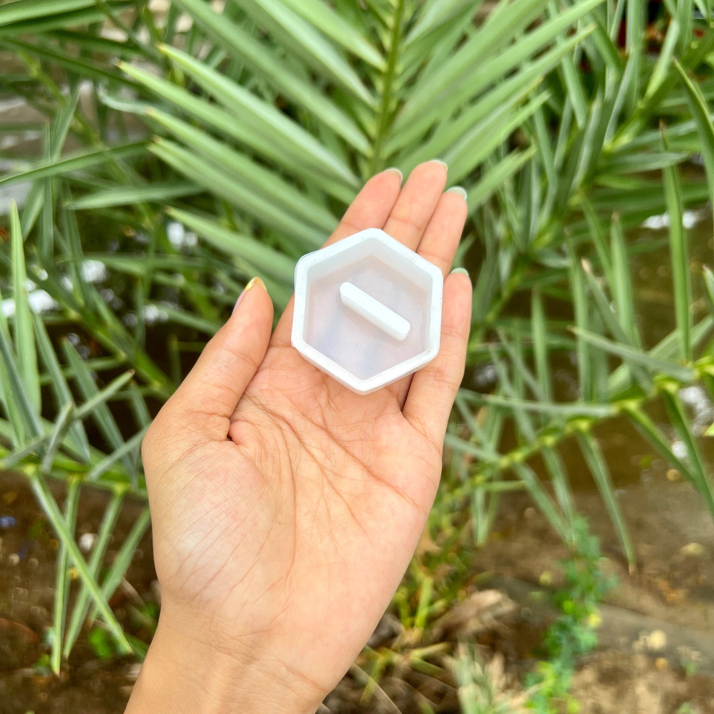 Hexagon Single Ring Holder Silicone Mould - 18 MM Depth