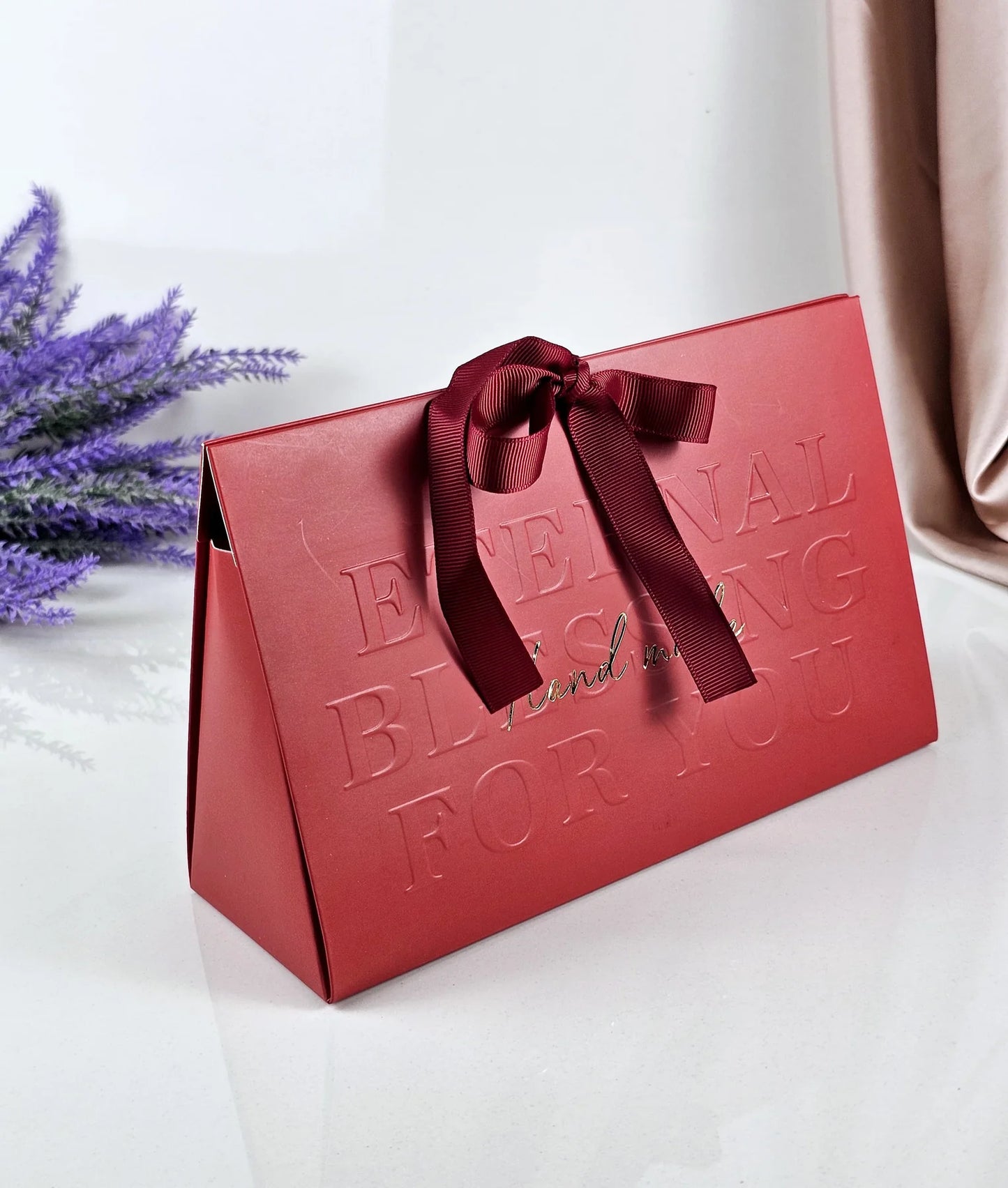 Folding Paper Box With Ribbon (Red)