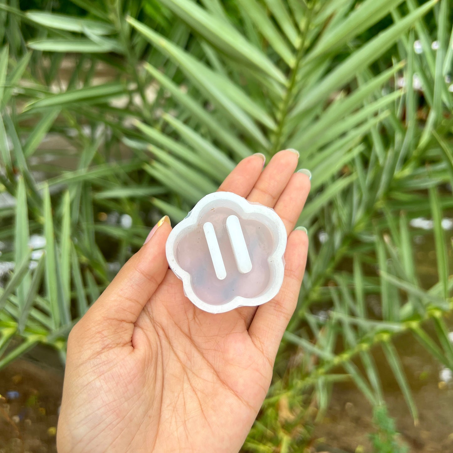 Flower Double Ring Holder  Silicone Mould - 18 MM Depth