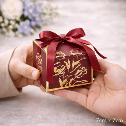 Small Size Square Shape Decorative Folding Storage Box (Maroon)